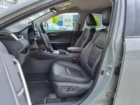 Toyota RAV4 (2023) thumbnail 14
