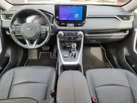 Toyota RAV4 (2023) thumbnail 15