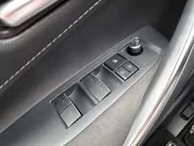 Toyota Corolla (2023) thumbnail 18