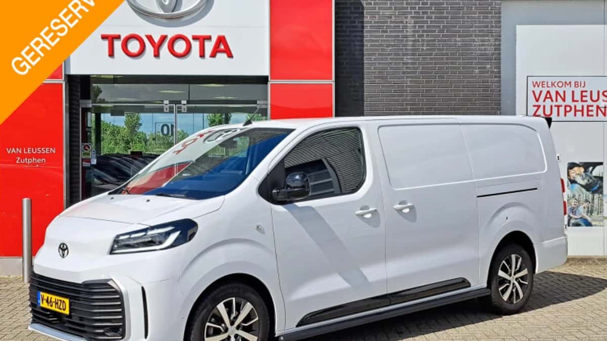Toyota Proace (2024) — foto 1