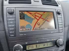 Toyota Avensis (2011) thumbnail 27