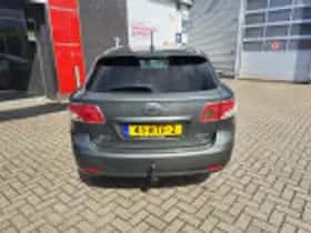 Toyota Avensis (2011) thumbnail 39