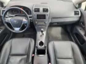 Toyota Avensis (2011) thumbnail 40