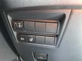 Toyota Yaris (2025) thumbnail 21