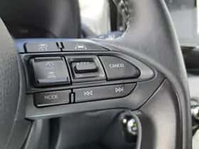 Toyota Yaris (2025) thumbnail 23
