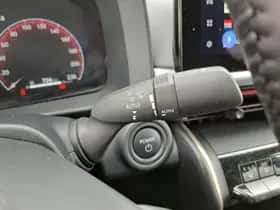 Toyota C hr (2025) thumbnail 24