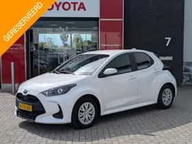 Toyota Yaris (2022) thumbnail 1