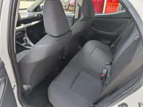Toyota Yaris (2022) thumbnail 17