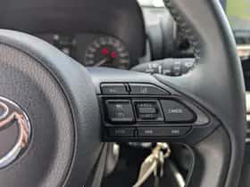 Toyota Yaris (2022) thumbnail 25