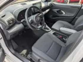 Toyota Yaris (2022) thumbnail 41