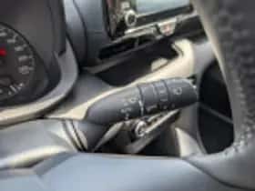 Toyota Yaris (2022) thumbnail 46