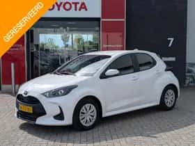 Toyota Yaris (2022) thumbnail 7
