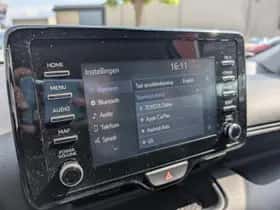 Toyota Yaris (2022) thumbnail 10