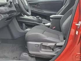 Toyota C hr (2026) thumbnail 17