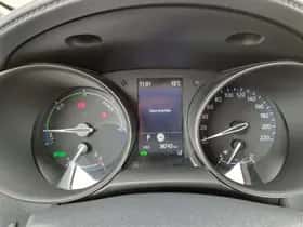 Toyota C hr (2022) thumbnail 14