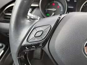 Toyota C hr (2022) thumbnail 21
