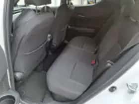 Toyota C hr (2022) thumbnail 42