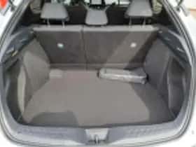 Toyota C hr (2022) thumbnail 53