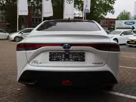 Toyota Mirai (2022) thumbnail 9