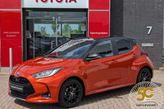 Toyota Yaris (2023) thumbnail 1