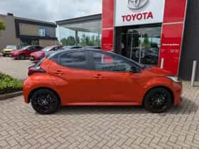 Toyota Yaris (2023) thumbnail 11