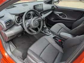 Toyota Yaris (2023) thumbnail 16