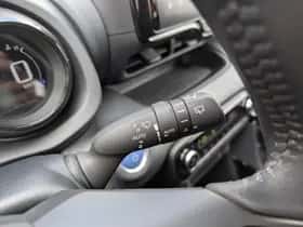 Toyota Yaris (2023) thumbnail 23