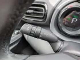 Toyota Yaris (2023) thumbnail 49