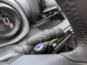 Toyota Yaris (2023) thumbnail 50