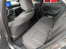 Toyota Yaris Cross (2026) thumbnail 14