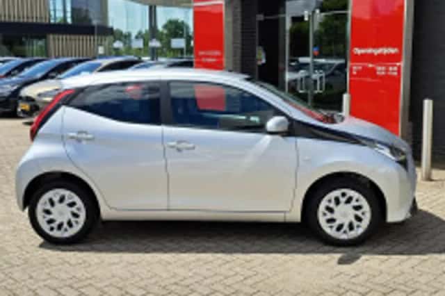 Toyota Aygo (2021) thumbnail 6