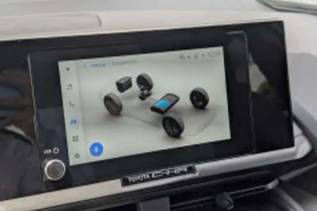 Toyota C hr (2026) thumbnail 6