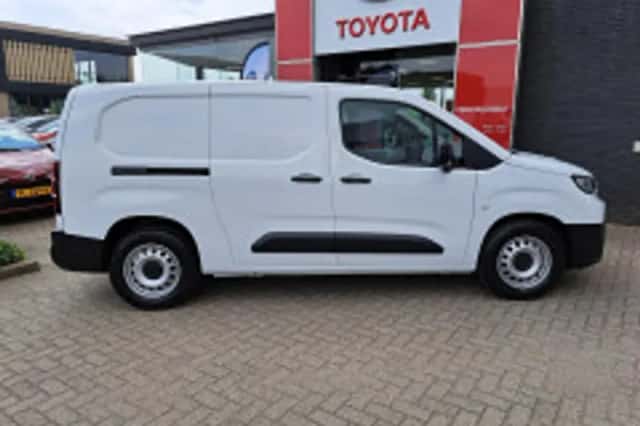 Toyota Proace (2026) thumbnail 4