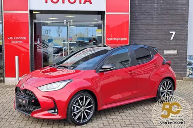 Toyota Yaris (2026) thumbnail 1