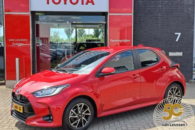 Toyota Yaris (2023) thumbnail 1