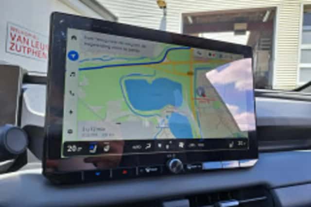 Toyota RAV4 (2026) thumbnail 5
