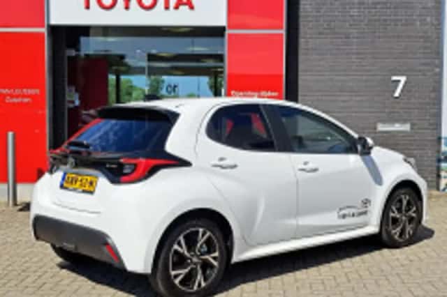 Toyota Yaris (2026) thumbnail 4