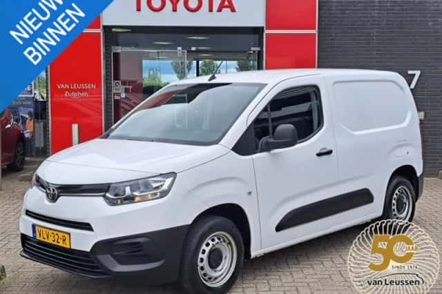 Toyota Proace (2021) thumbnail 1