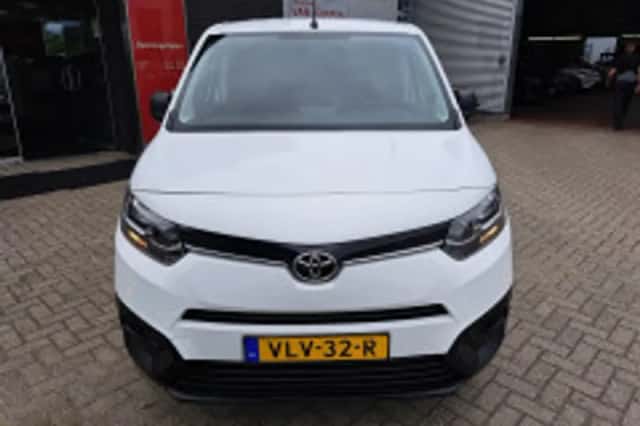 Toyota Proace (2021) thumbnail 3