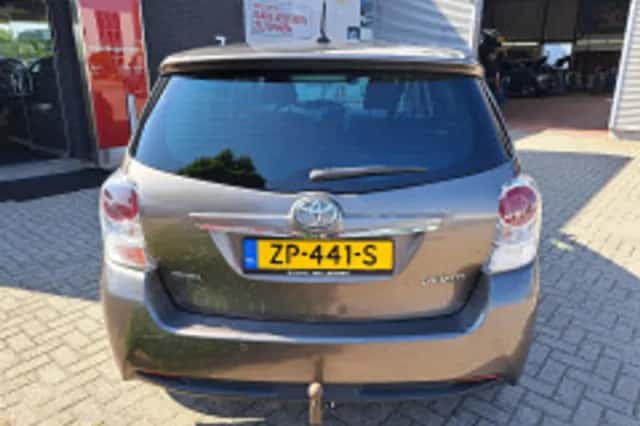 Toyota Verso (2016) thumbnail 5