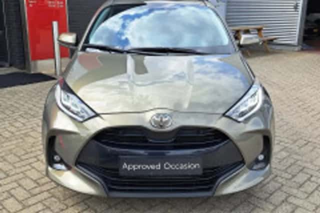 Toyota Yaris (2025) thumbnail 5