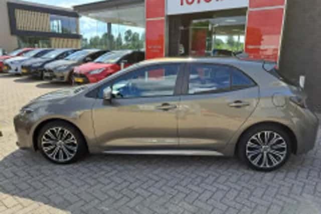 Toyota Corolla (2019) thumbnail 4