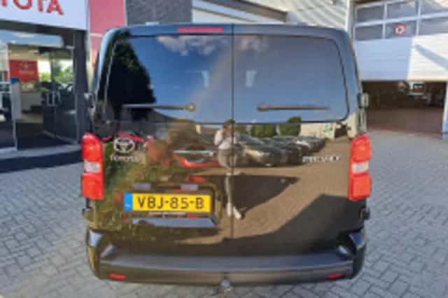 Toyota Proace (2019) thumbnail 6