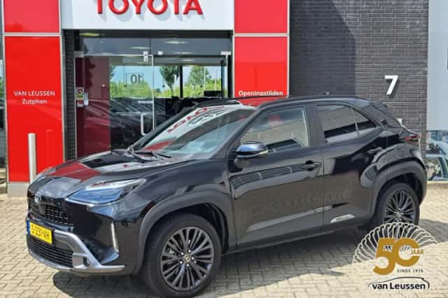 Toyota Yaris Cross (2023) thumbnail 1