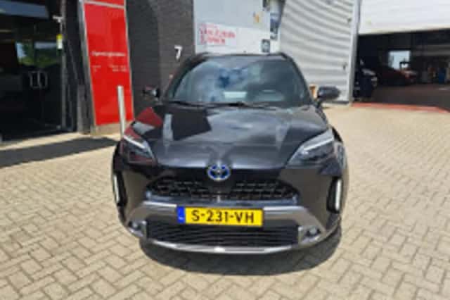 Toyota Yaris Cross (2023) thumbnail 5
