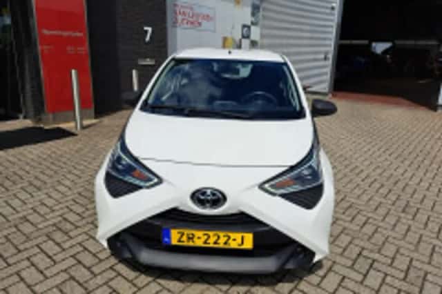 Toyota Aygo (2019) thumbnail 5