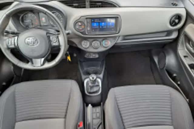 Toyota Yaris (2020) thumbnail 6