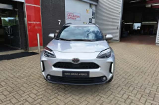Toyota Yaris Cross (2025) thumbnail 5