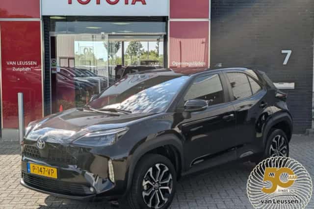 Toyota Yaris Cross (2022) thumbnail 1
