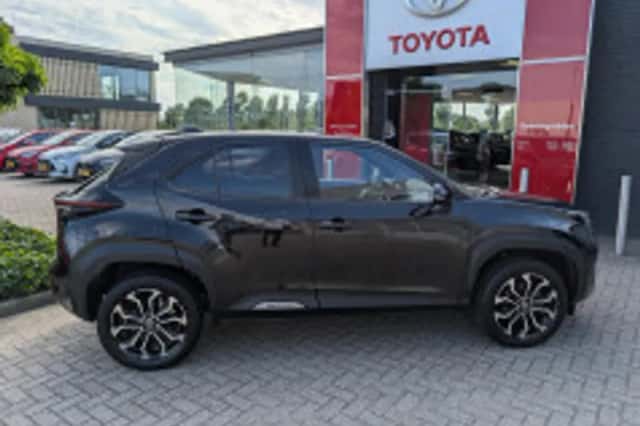 Toyota Yaris Cross (2022) thumbnail 6